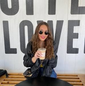 Meet your Posher, Jessica